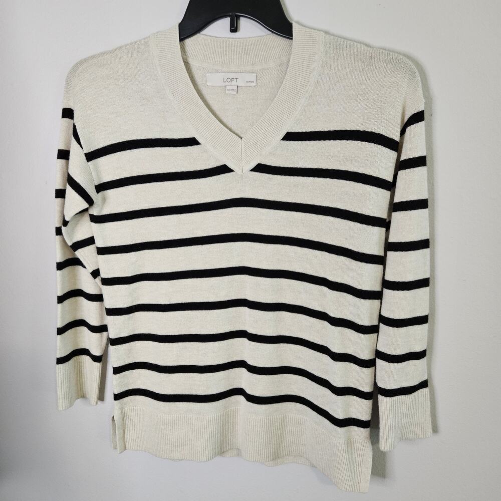 LOFT Womens Sweater V Neck Pullover Black Ivory Classic Career Oversized XS P